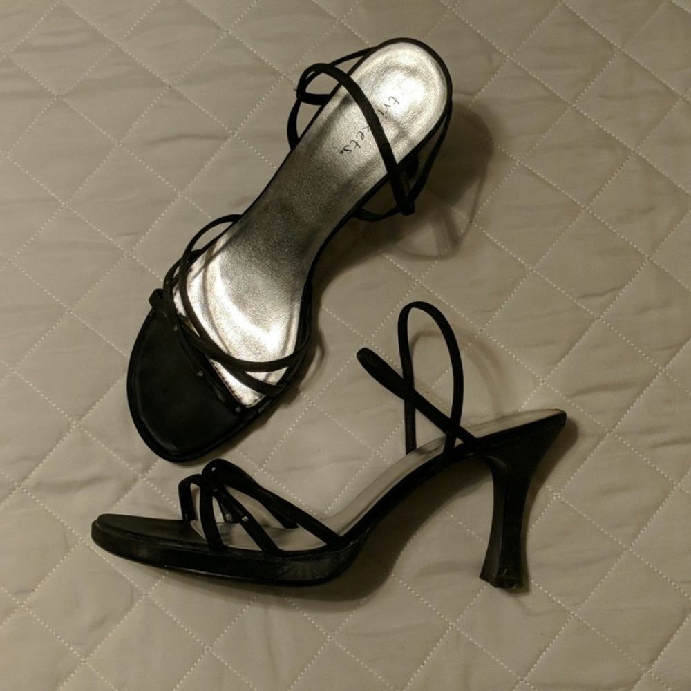 High Heel Dress Shoes- 9.5M - Picture 2 of 4